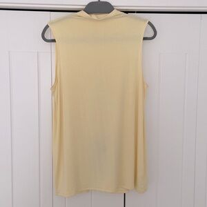 NWOT ARITZIA BABATON Mock Neck Sleeveless Top | Size M